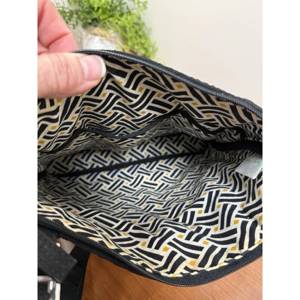 Vera Bradley Black Quilted Crossbody Handbag Hipster Purse Classic Adjustable